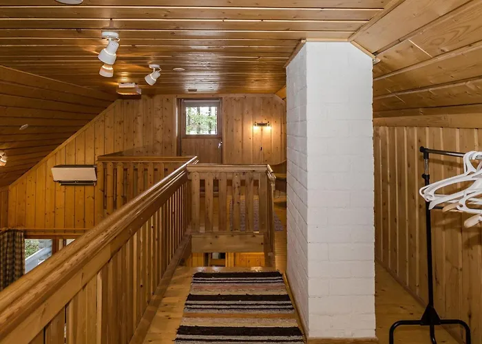 Metsaetaehti By Interhome Ahmovaara